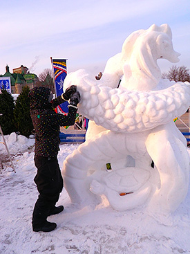 snow sculpture quebec