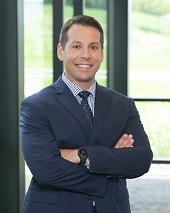 Dr Benjamin Rogozinski