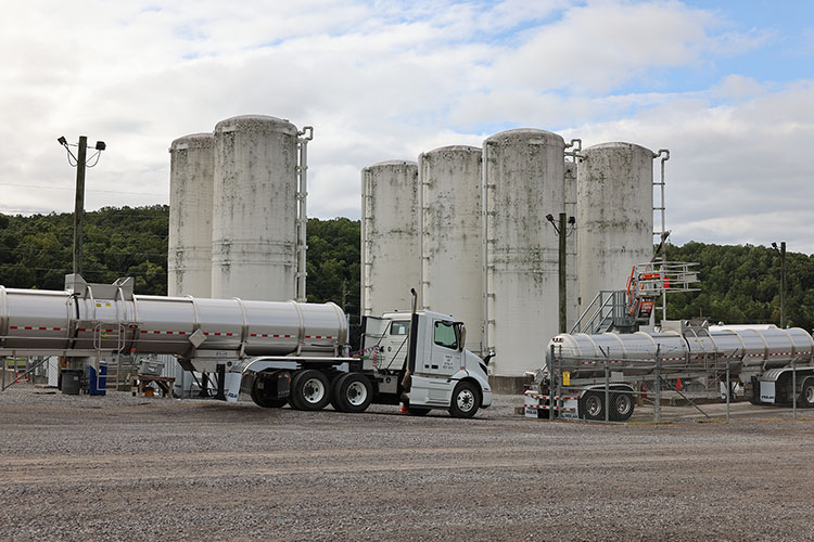 Oak Ridge cleanup meeting