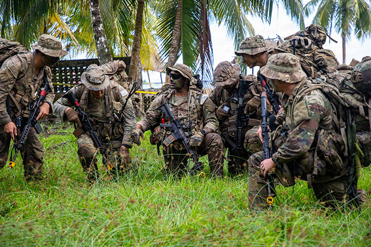 US Army takes on Panama jungles